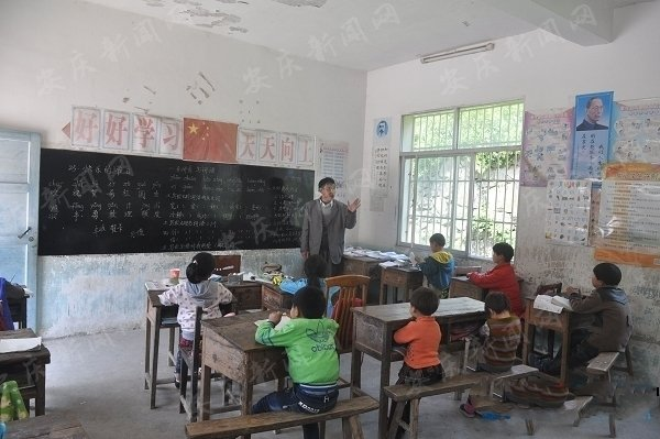 湛江农村人买房的无奈：“要不是为孩子上学，谁愿花这冤枉钱？”