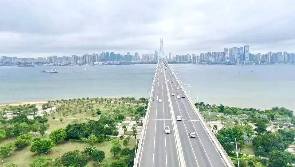 现场直击！湛江海湾大桥解封了！